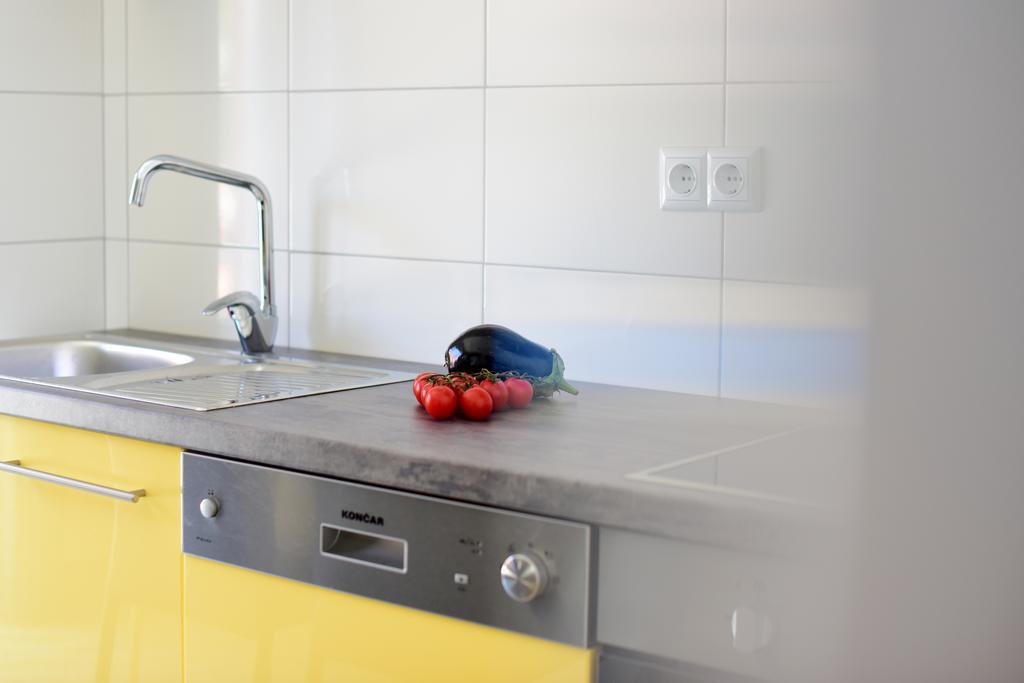 Orange With Heated Pool And Parking Ferienhaus *